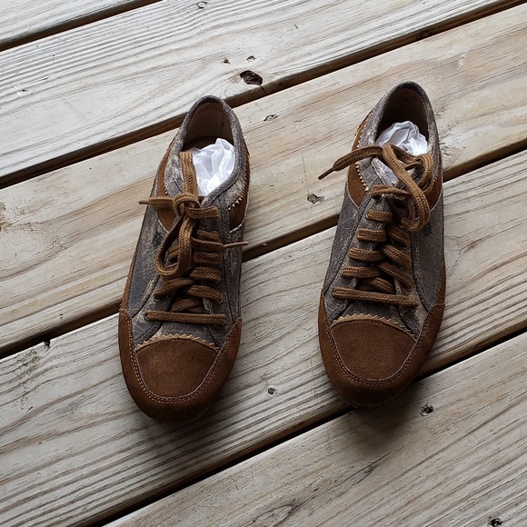 NWOT Ruff hewn shoes - Picture 2 of 4